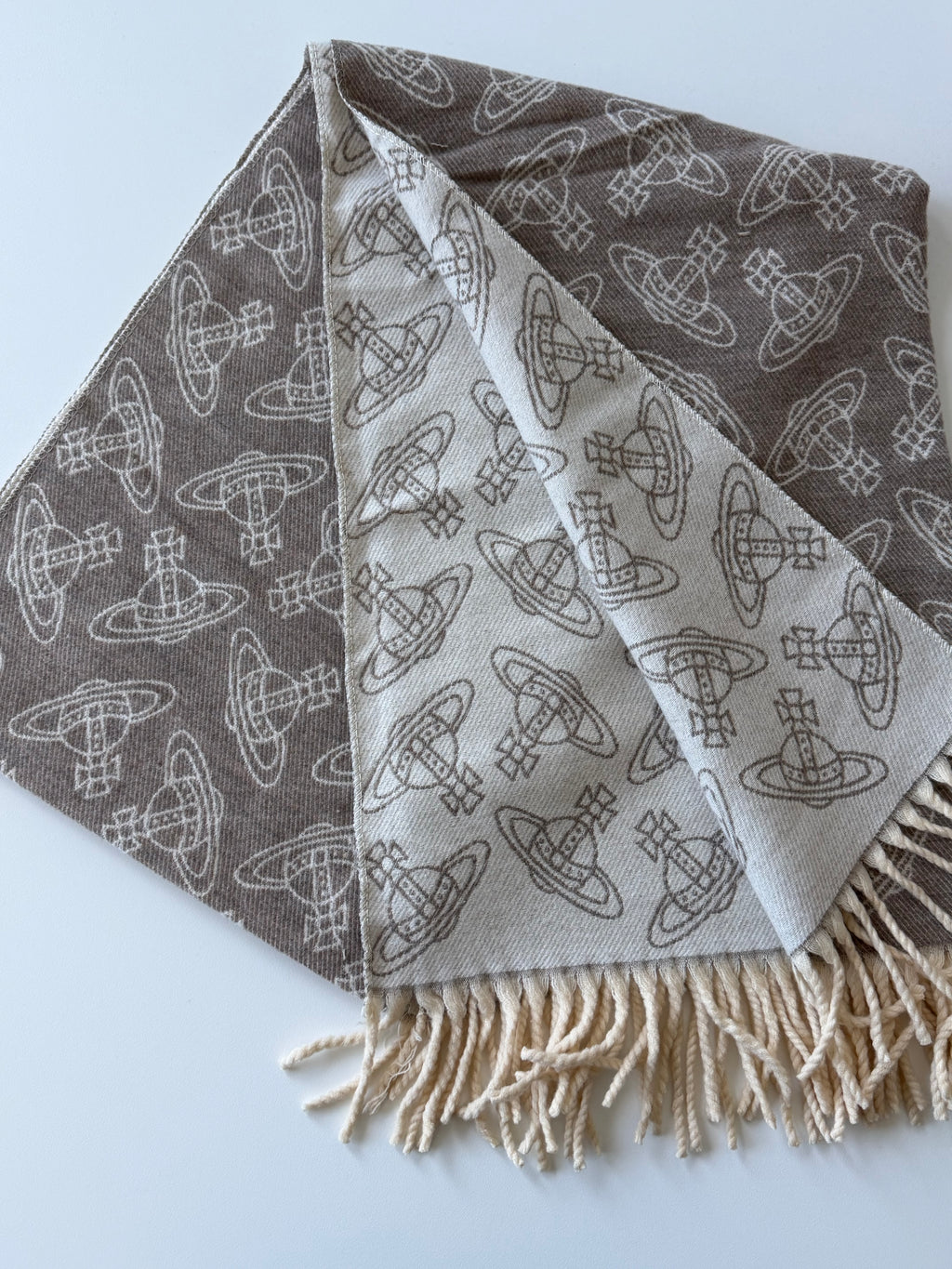 Foulard VW Double Face Imprimé Orb All-Over - Gris