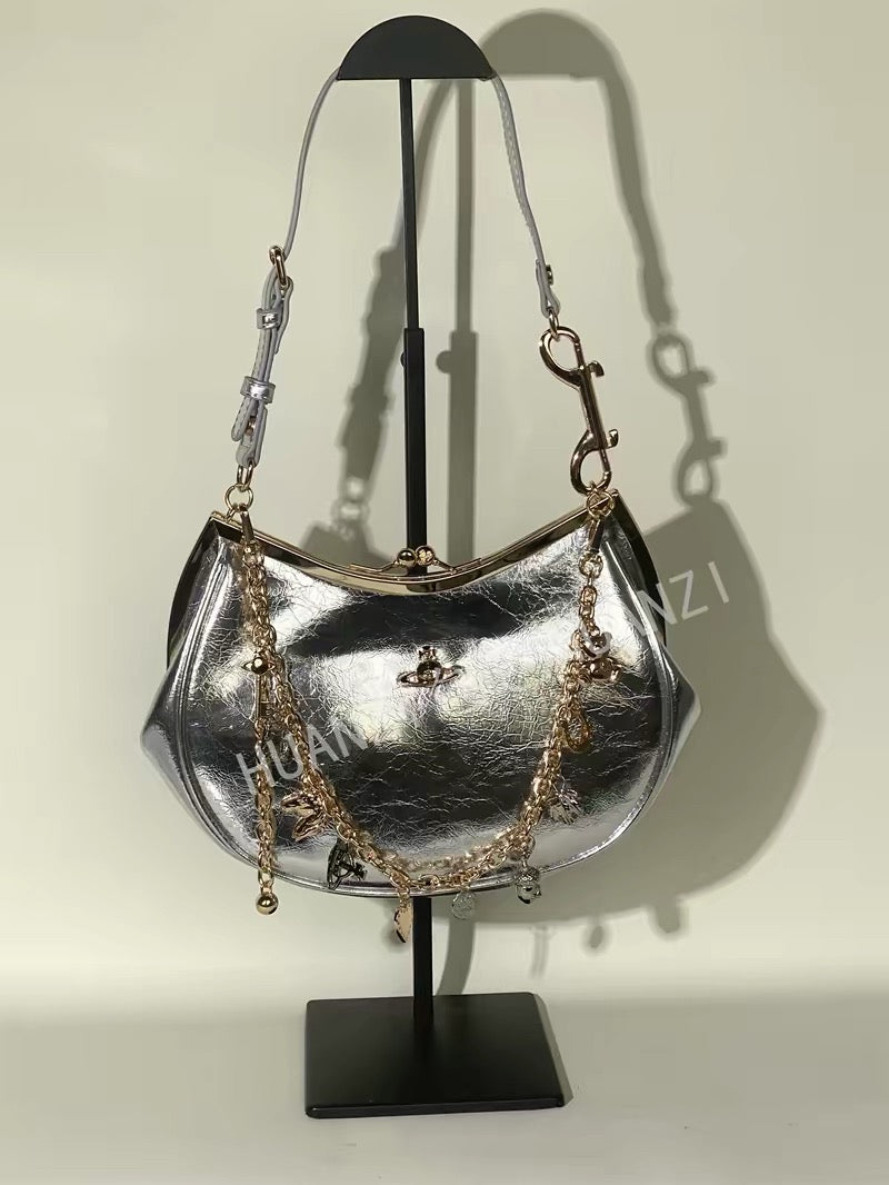 VW Charm Frame Purse - Silver