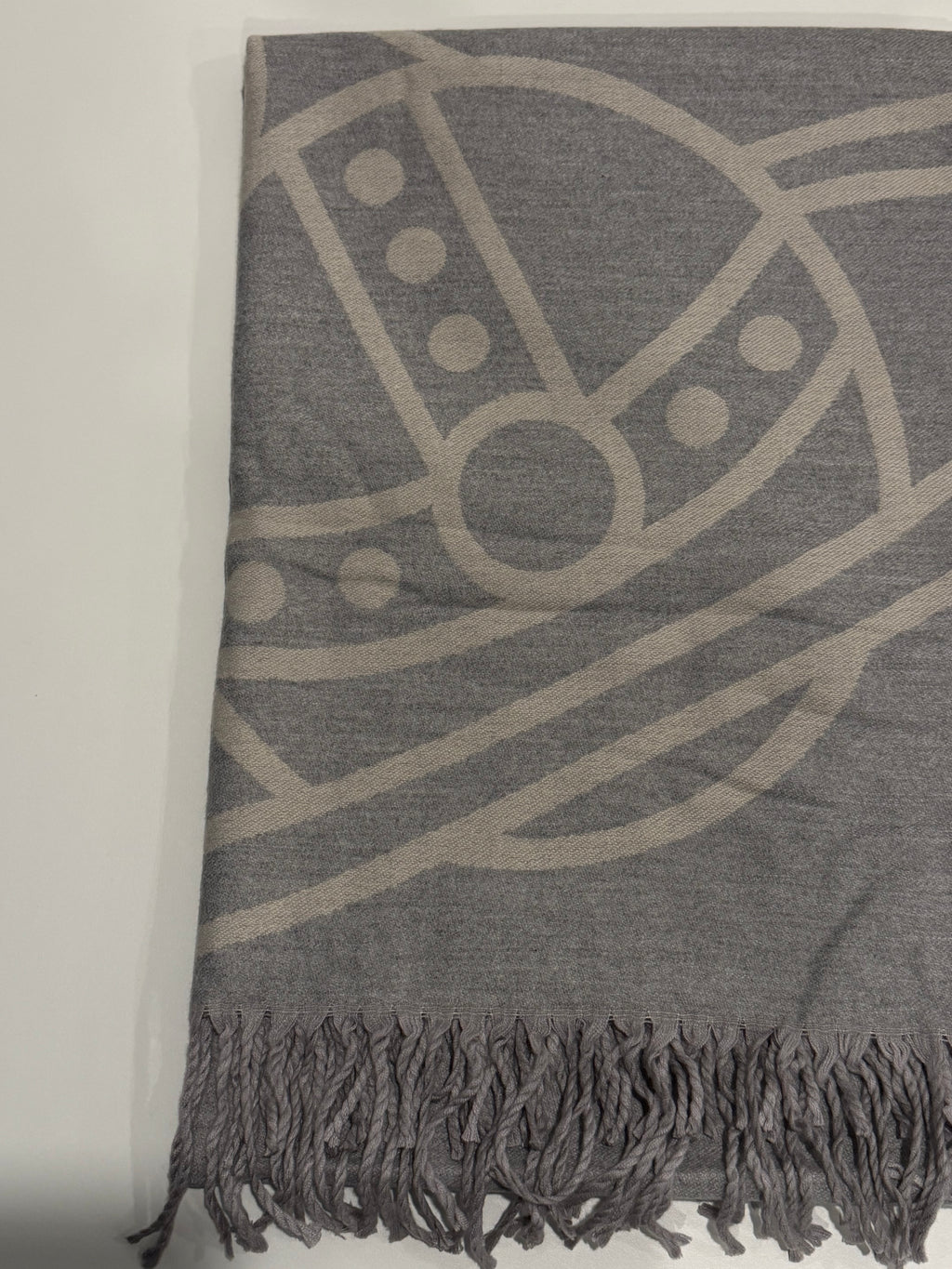 VW Double Side Single Orb Scarf - Grey