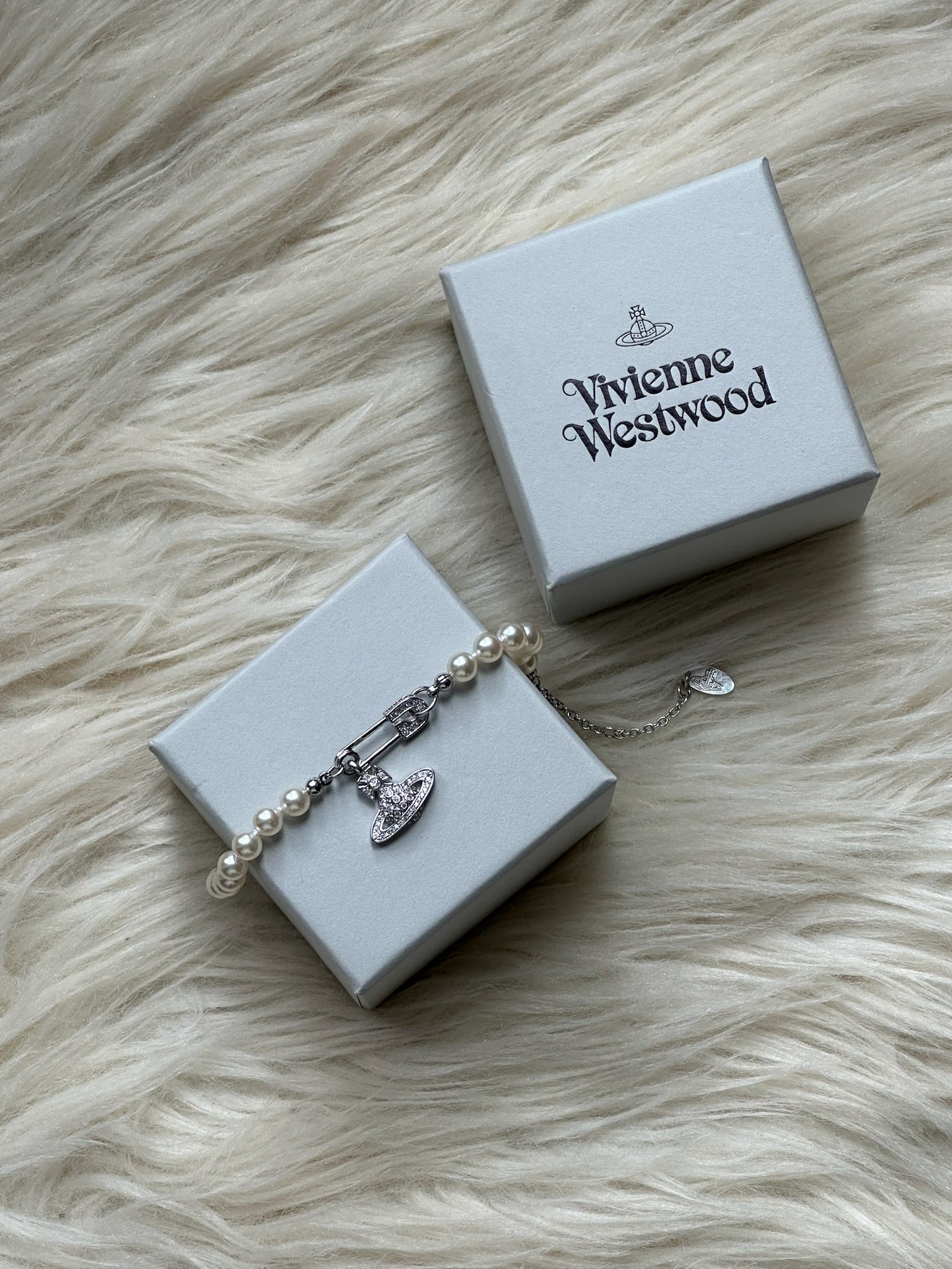VW Lucrece Pearl Bracelet - Silver