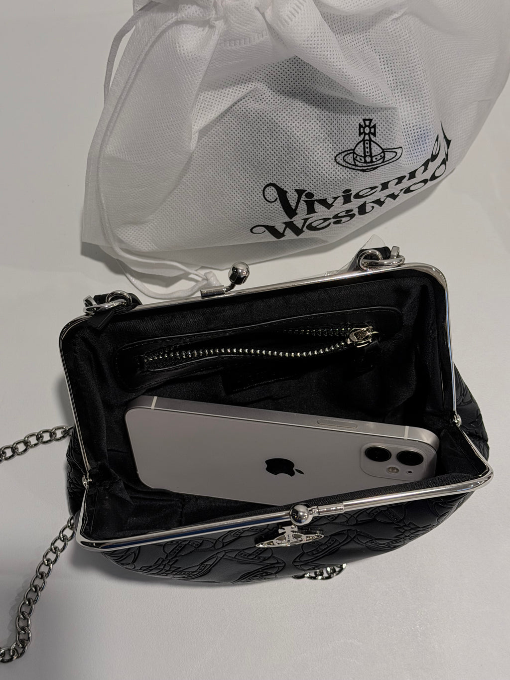 VW Granny Frame Purse - Black Print