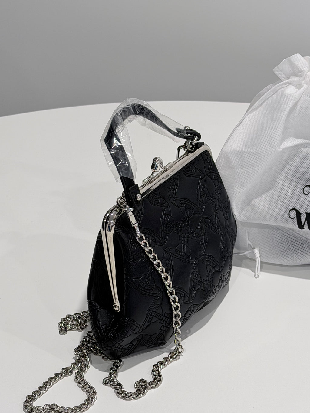 VW Granny Frame Purse - Black Print