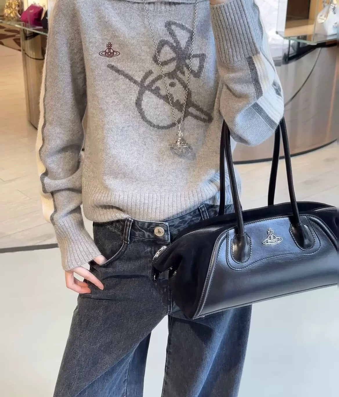 VW Shirley Small Holdall