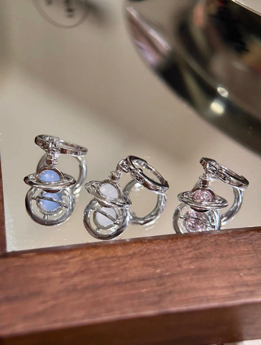 VW Orb Drop Earring Set - Pink