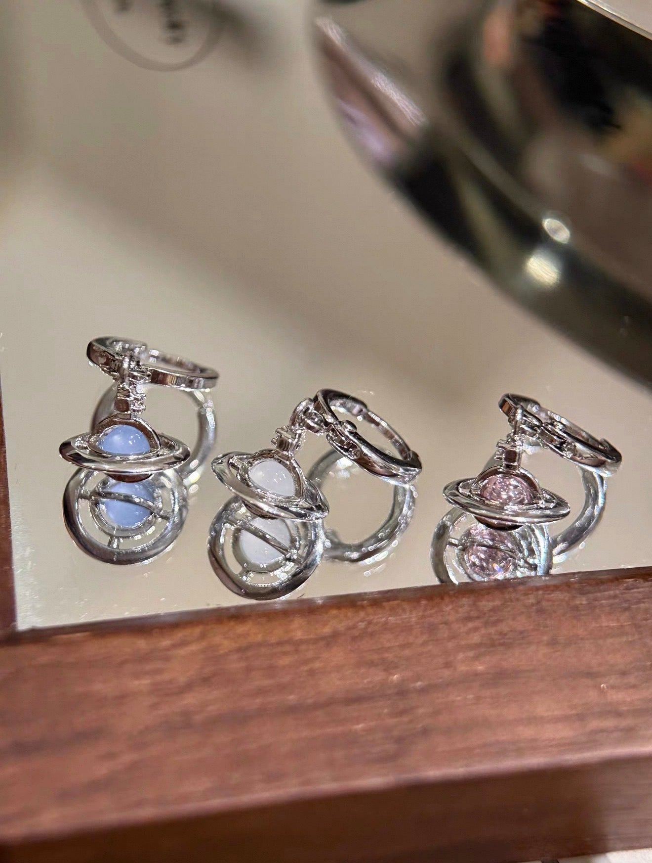 VW Orb Drop Earring Set - Pink