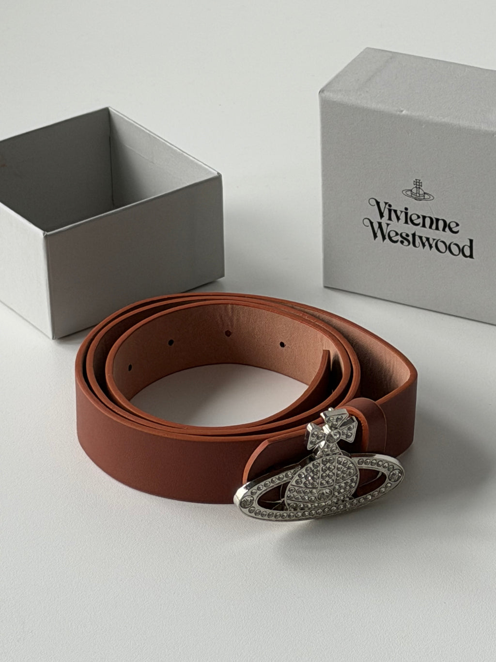 VW Medium Bas Relief Belt - Chocolate Brown