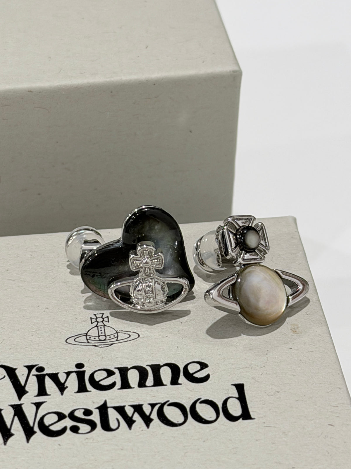 Boucles d'oreilles Duo Cœur et Orbe VW - Noir