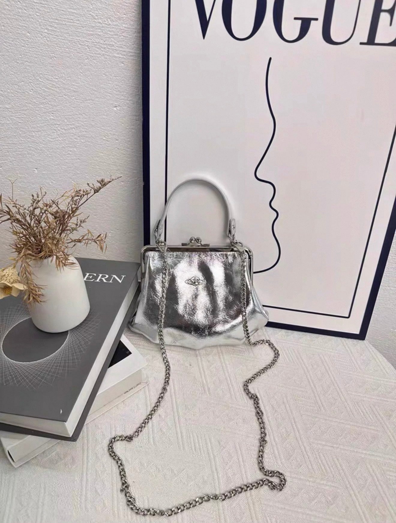 VW Granny Frame Purse - Silver