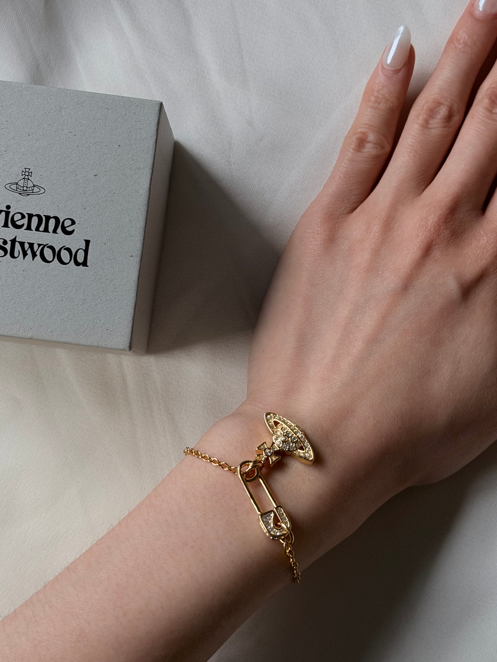 VW Lucrece Bracelet - Gold
