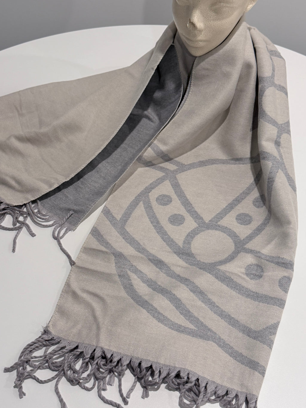 VW Double Side Single Orb Scarf - Grey
