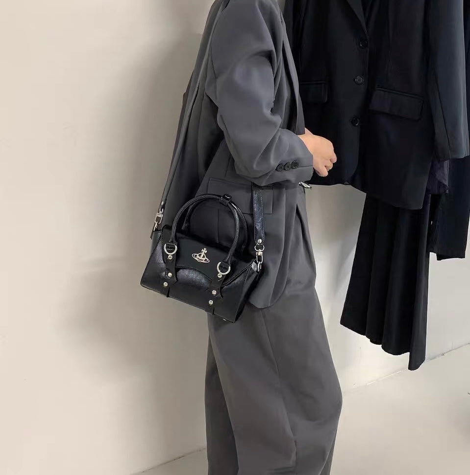 VW Bettina Mini Crossbody