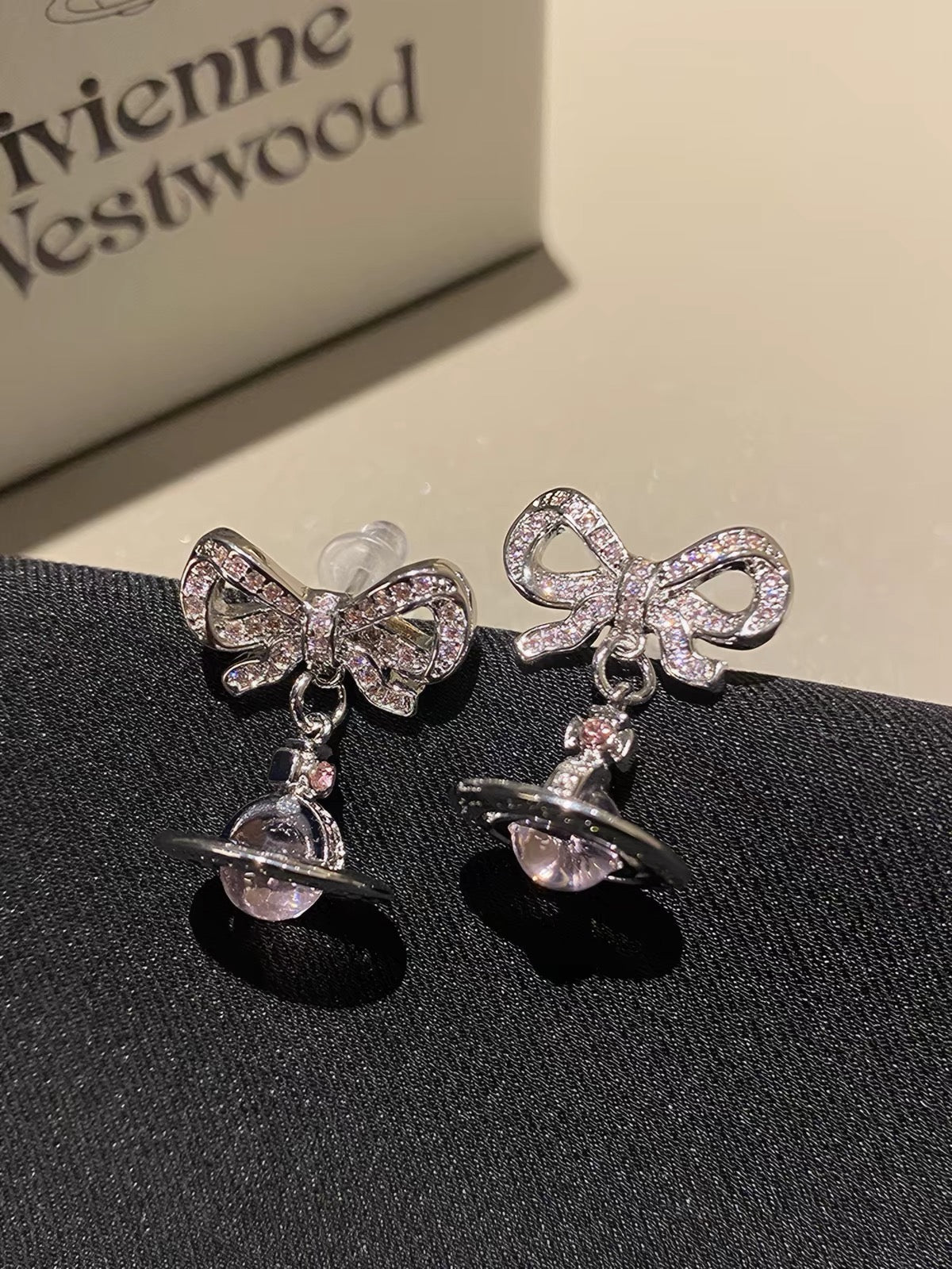 VW Ribbon Orb Drop Earrings - Pink