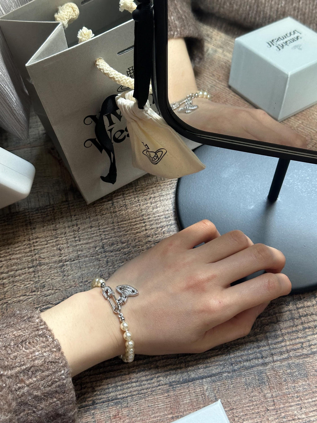 Vivienne Westwood Women’s Lucrece Pearl Bracelet