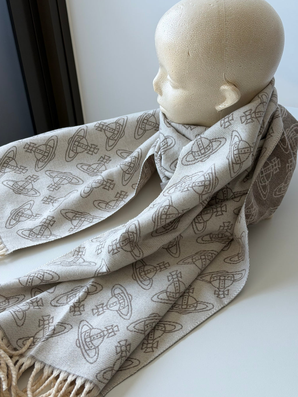 Foulard VW Double Face Imprimé Orb All-Over - Gris