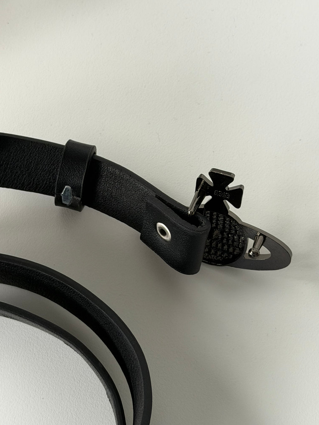 VW Medium Bas Relief Belt - Dark Gray