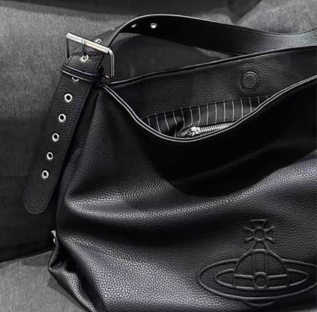 VW Maxime Large Shoulder Bag - Leather Black