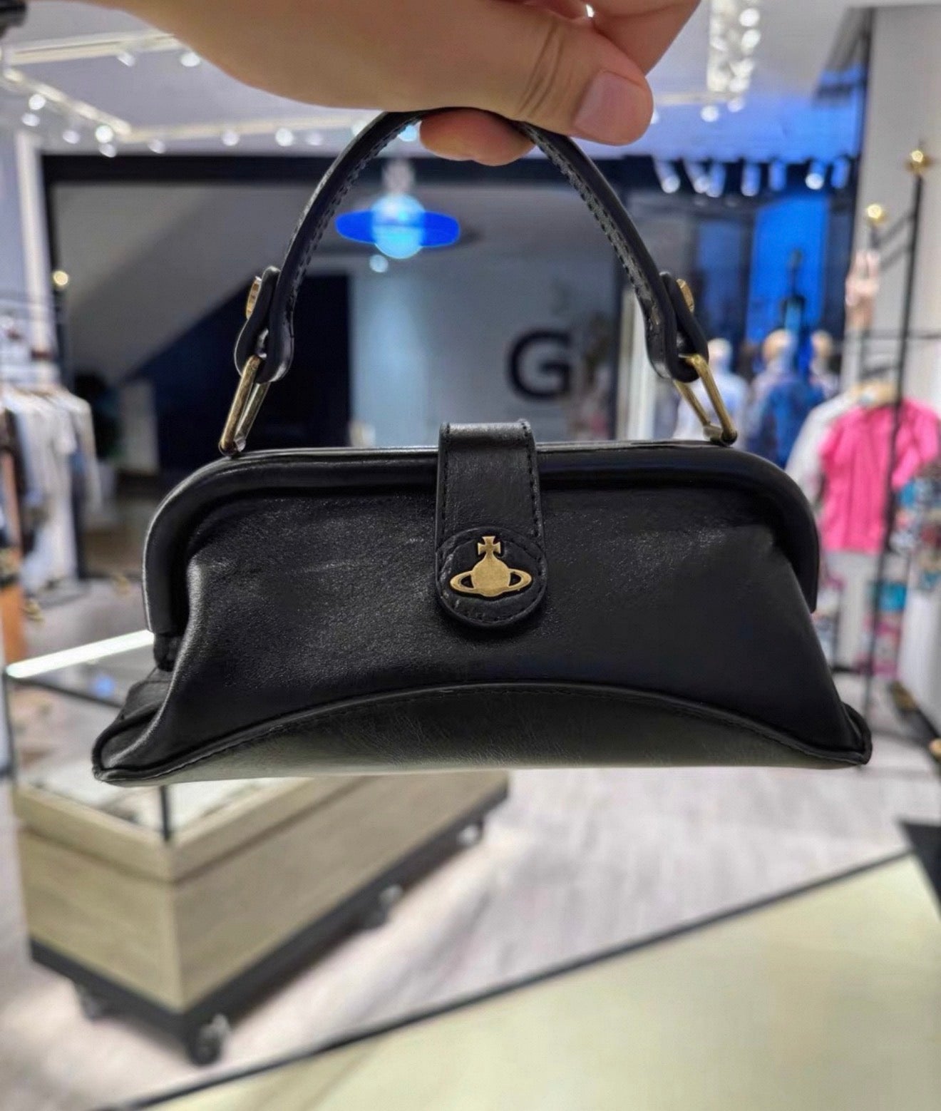 VW Jane Frame Purse - Matte Black