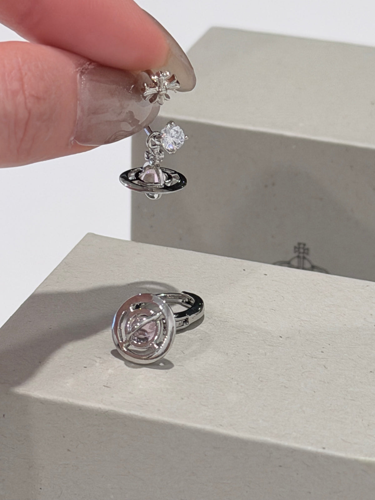 Boucles d'oreilles pendantes VW Orb - Rose