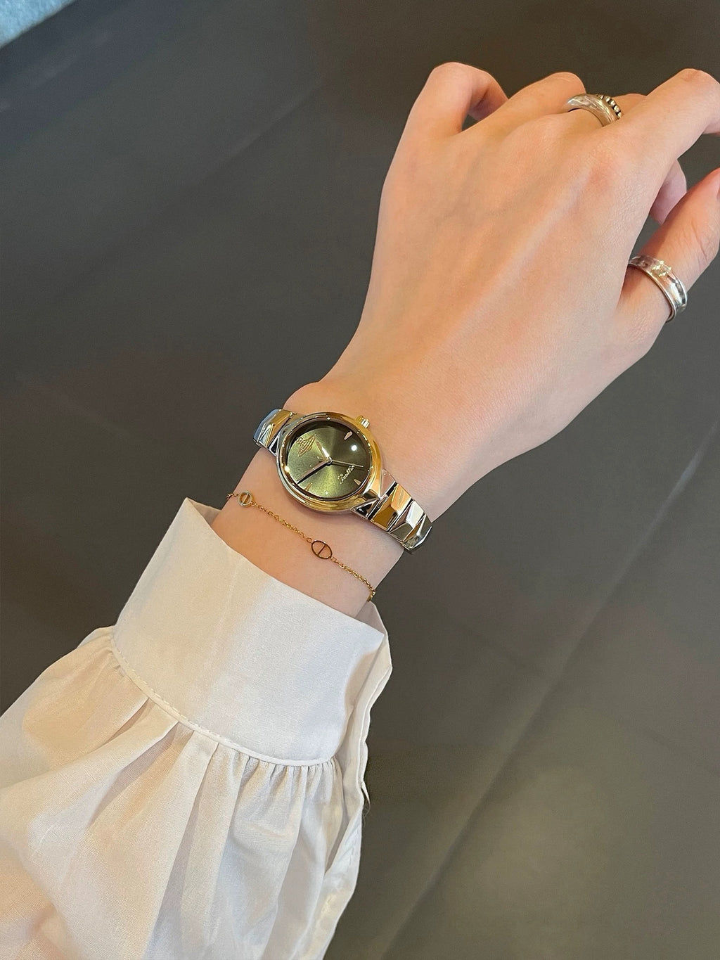 VW Armour Watch - Olive/Silver Link