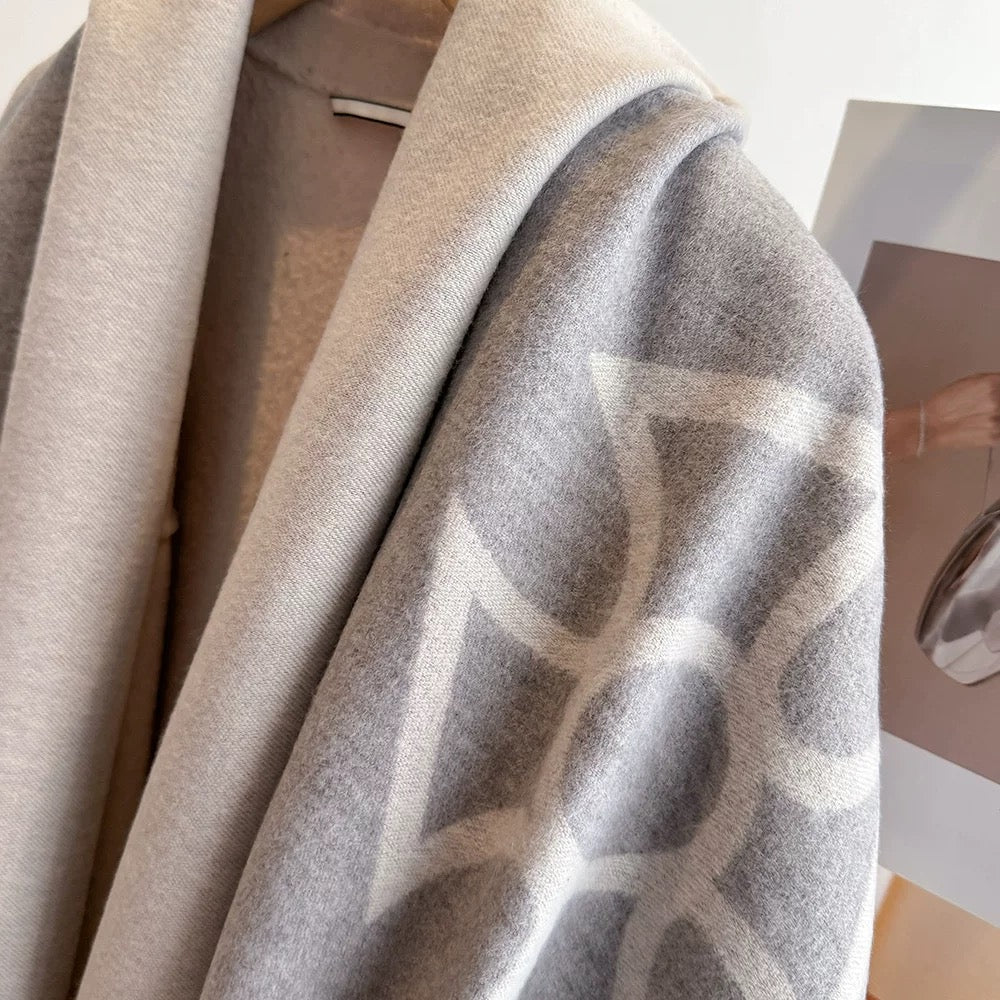 VW Double Side Single Orb Scarf - Grey