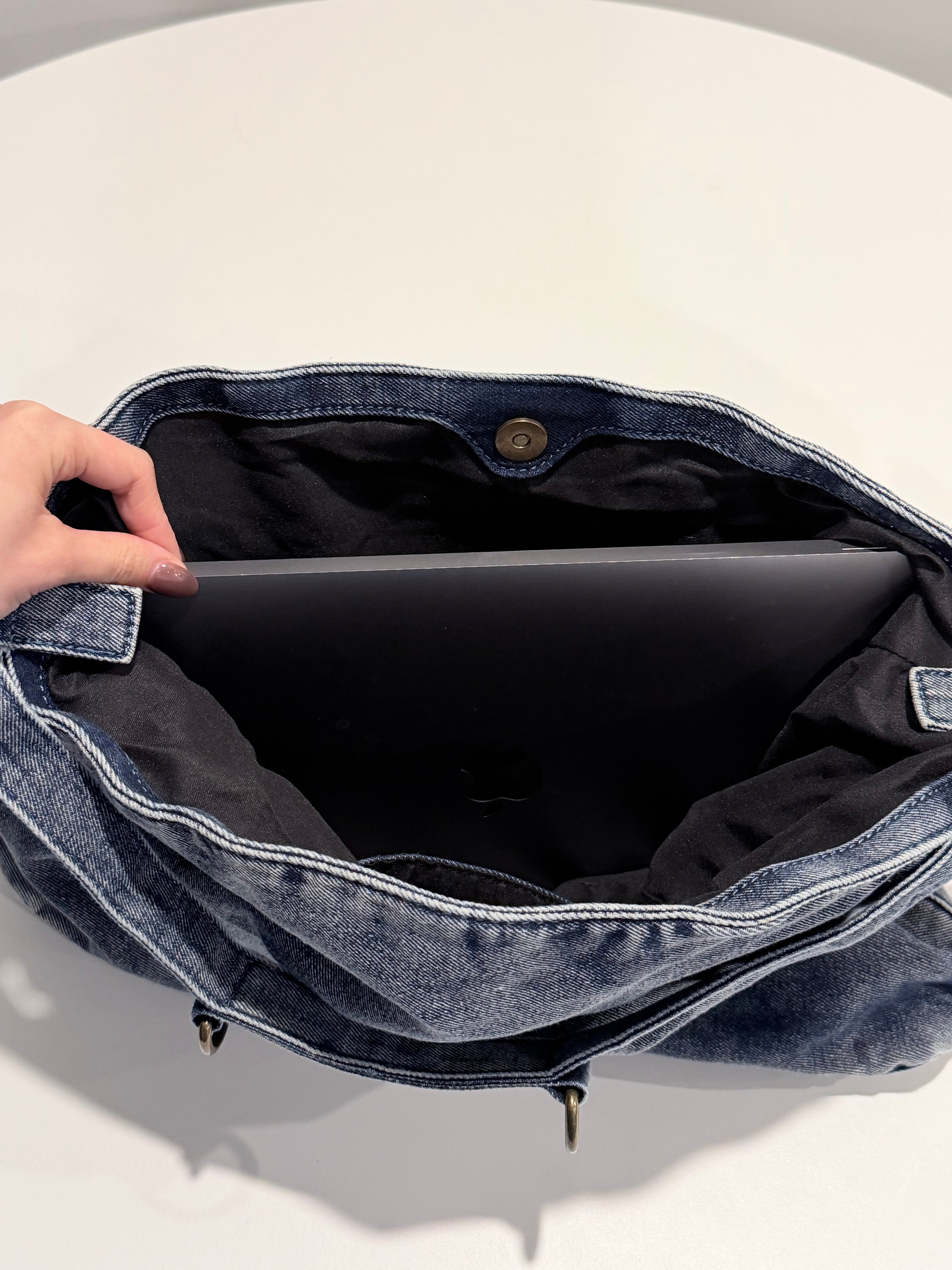 VW Maxime Large Shoulder Bag - Denim