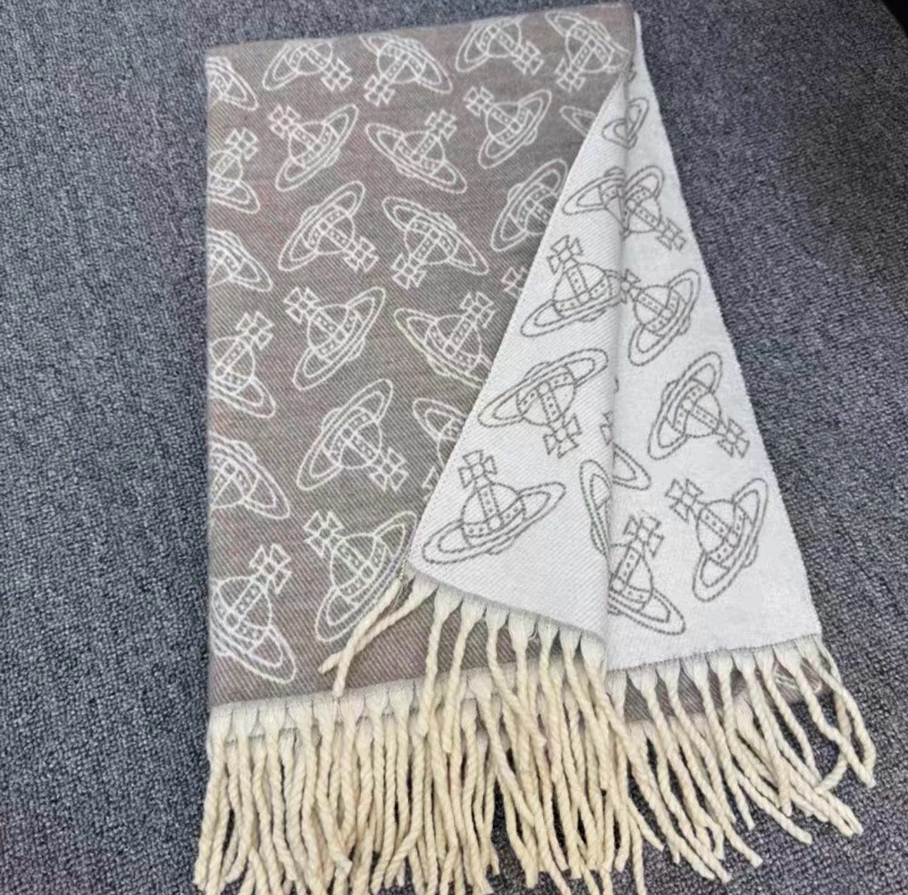 VW Double Side Allover Orb Print Scarf - Grey