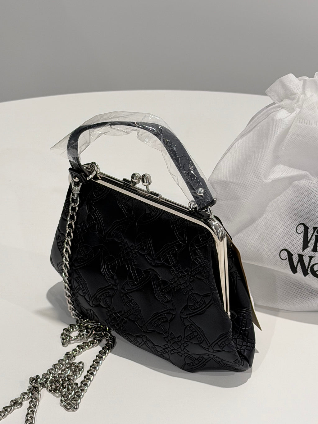 VW Granny Frame Purse - Black Print