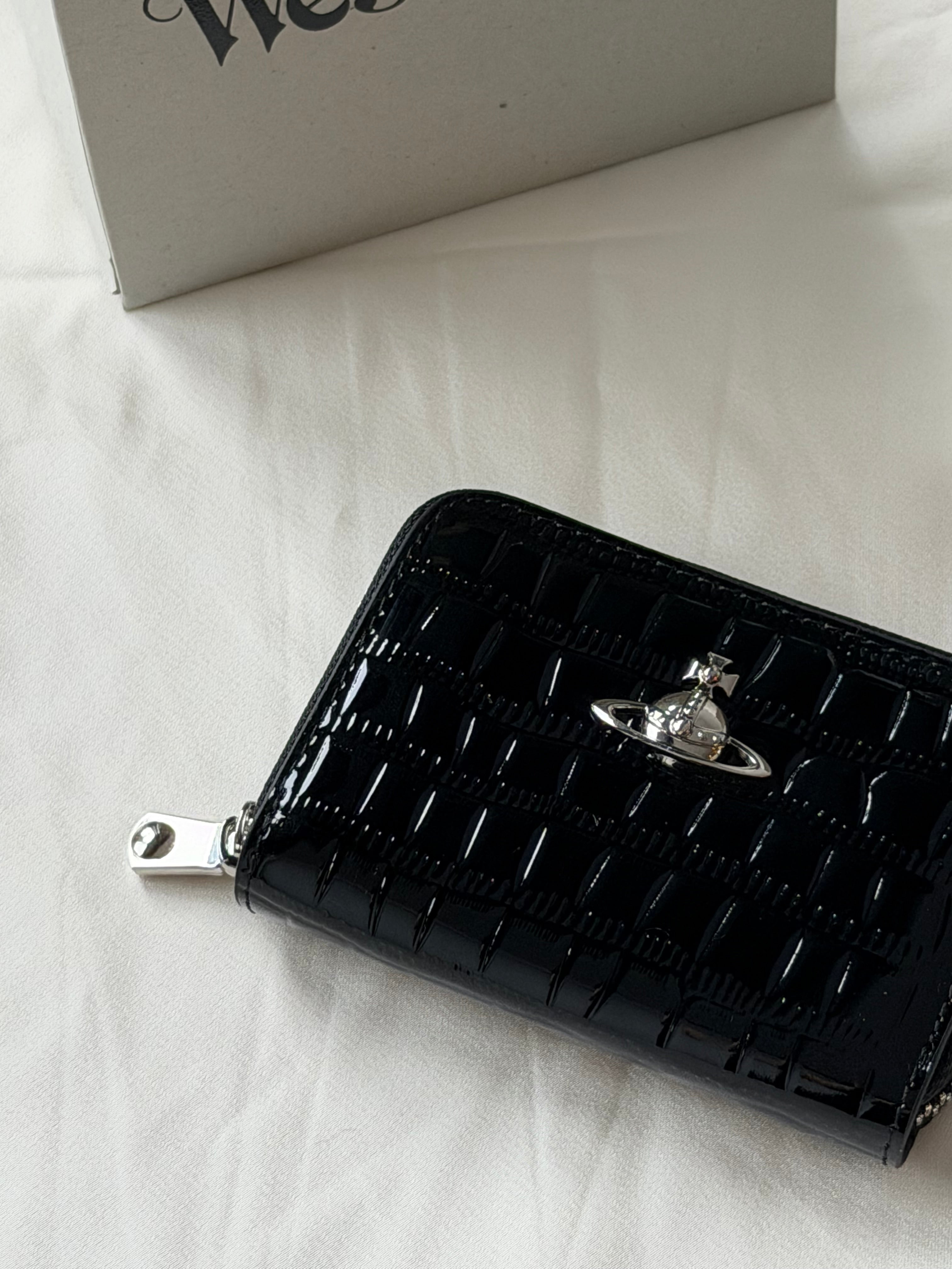 VW Accordion Zip Card Holder - Black