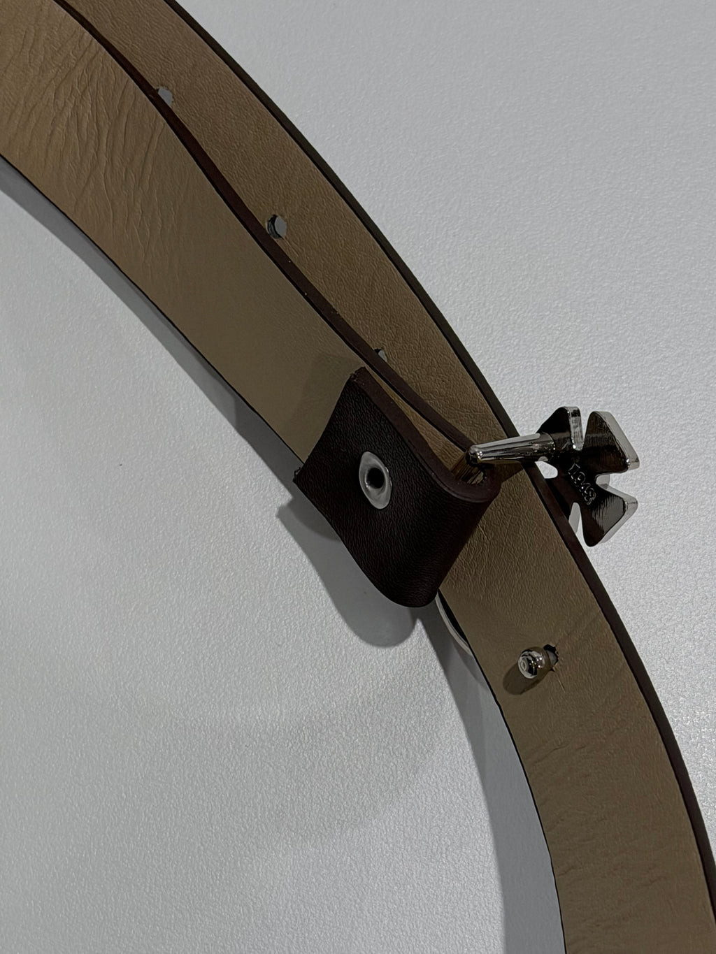 VW Medium Bas Relief Belt - Brown