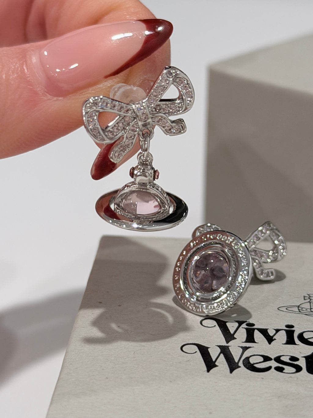 Boucles d'oreilles pendantes VW Ribbon Orb - Rose
