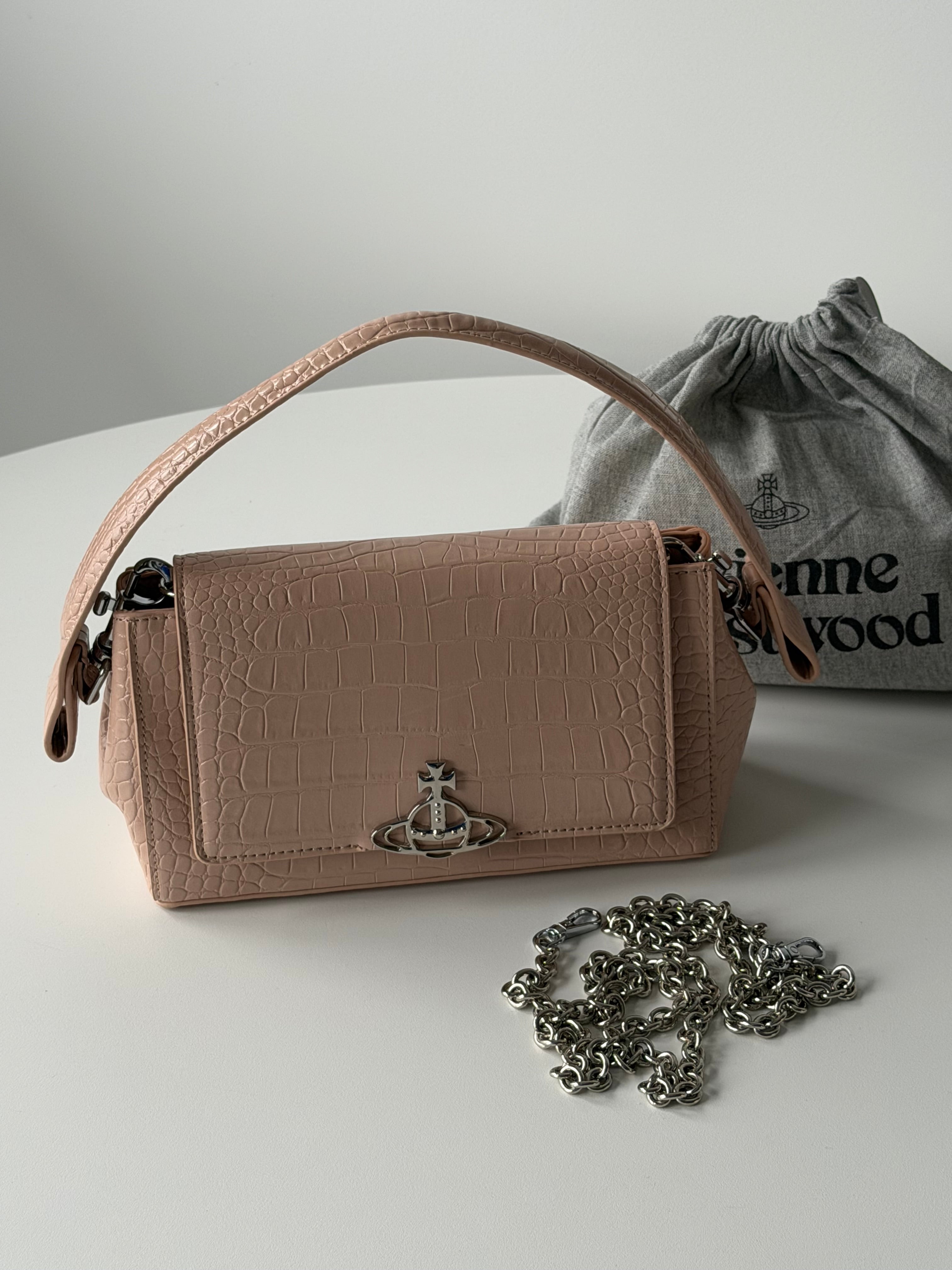VW Hazel Medium Handbag - Light Pink