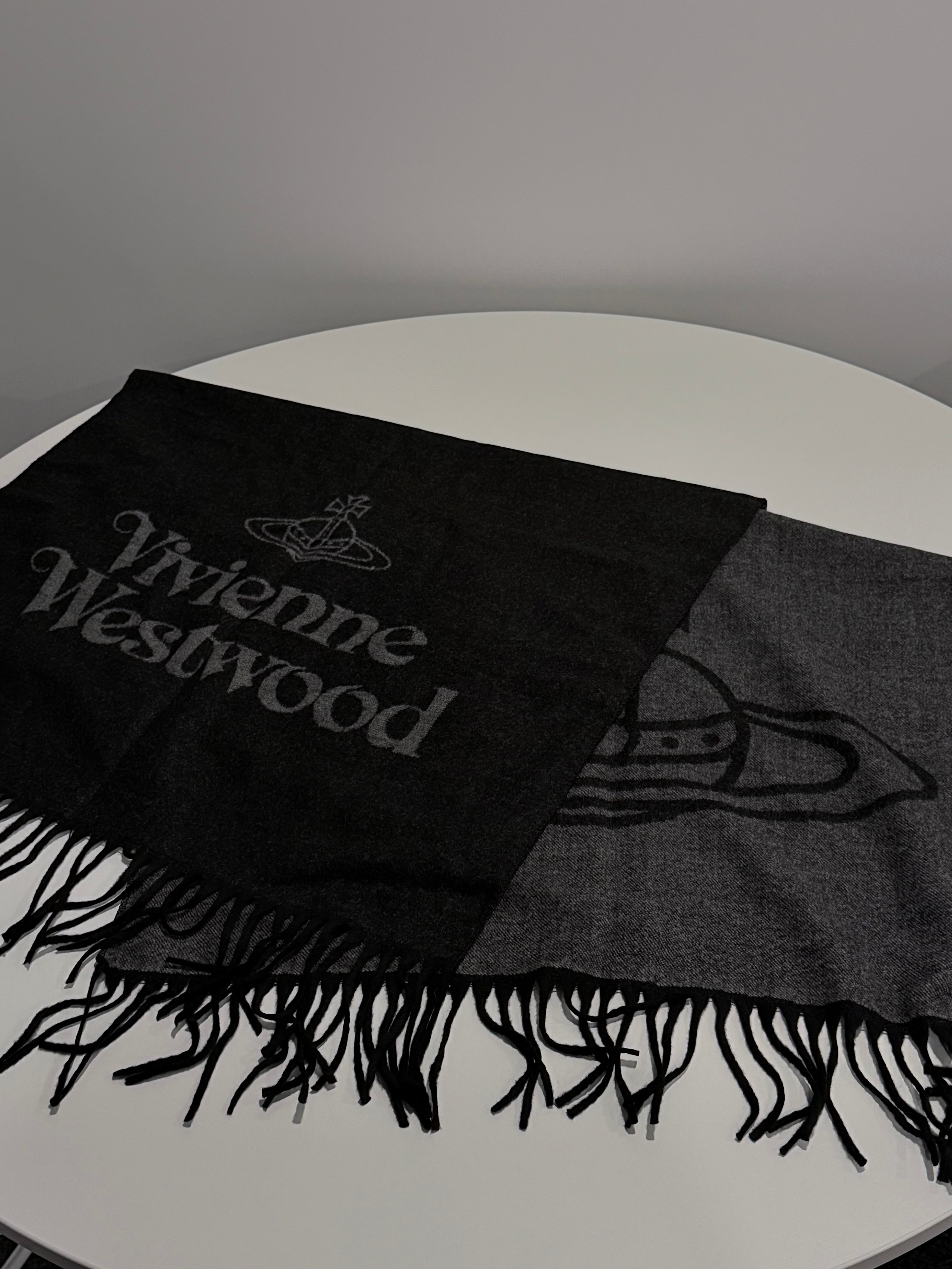 VW Single Orb And Lettering Scarf - Dark Gray