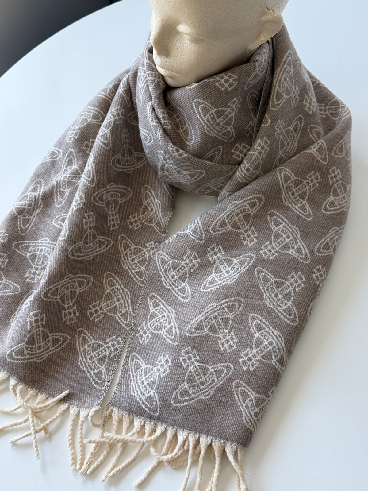 Foulard VW Double Face Imprimé Orb All-Over - Gris