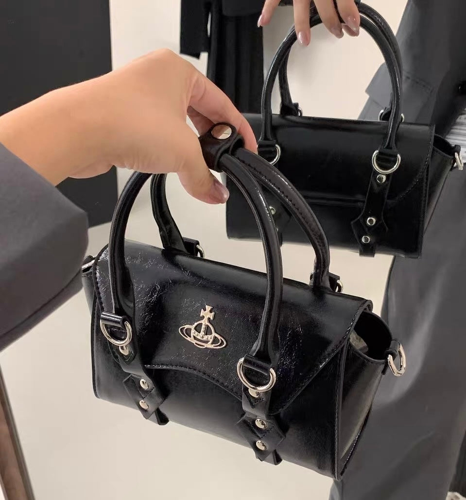 VW Bettina Mini Crossbody
