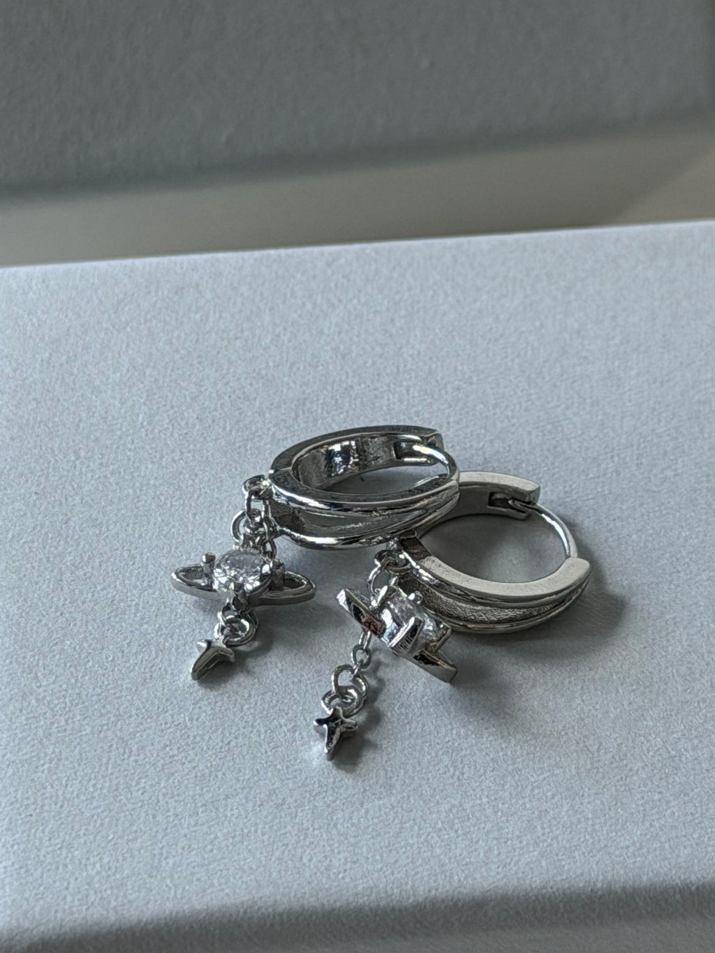 VW Issa Earrings