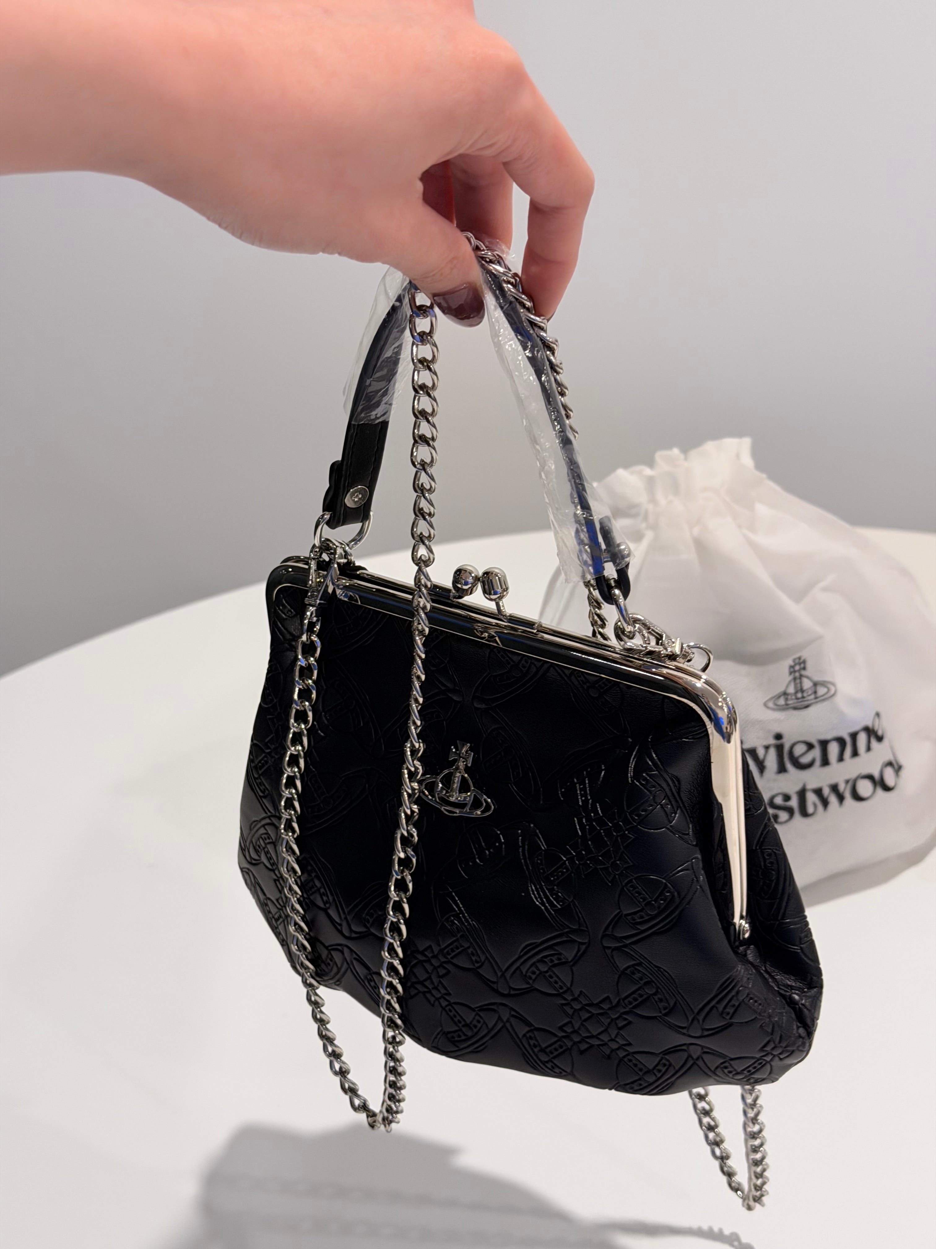 VW Granny Frame Purse - Black Print