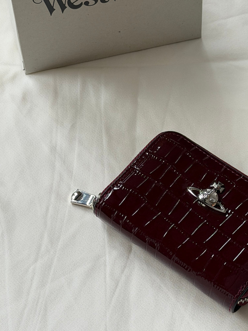 VW Accordion Zip Card Holder - Maroon