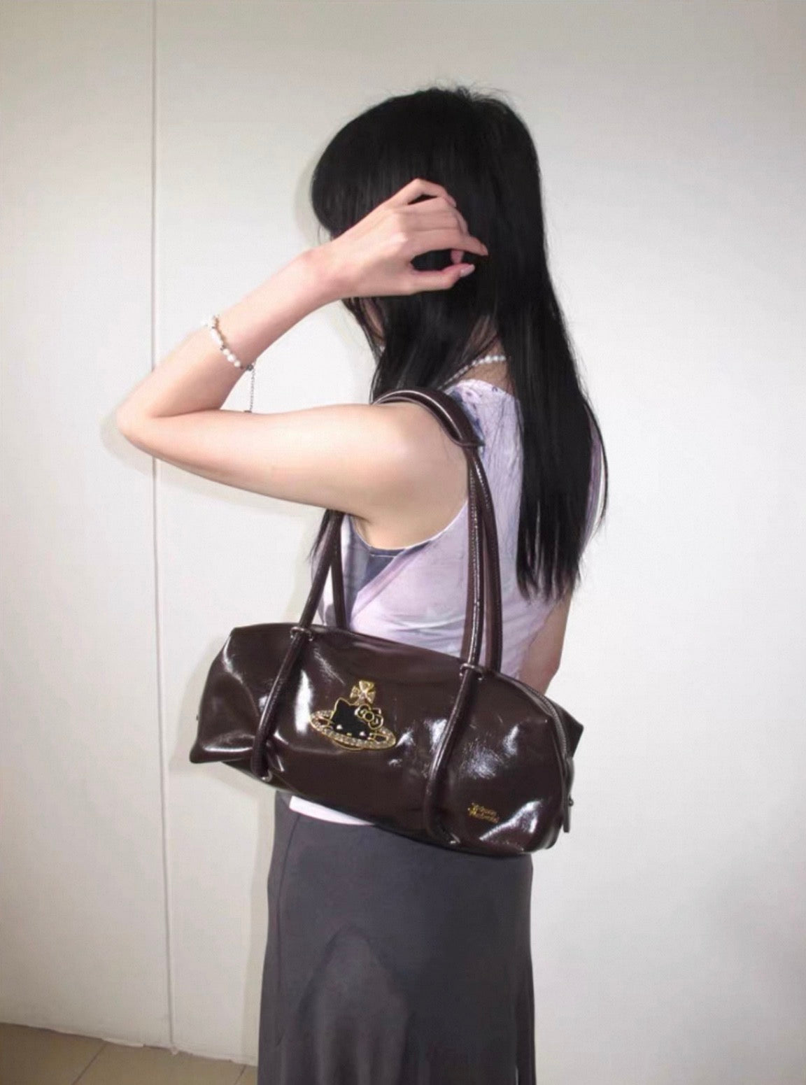 VW Shirley Small Holdall x Kitty