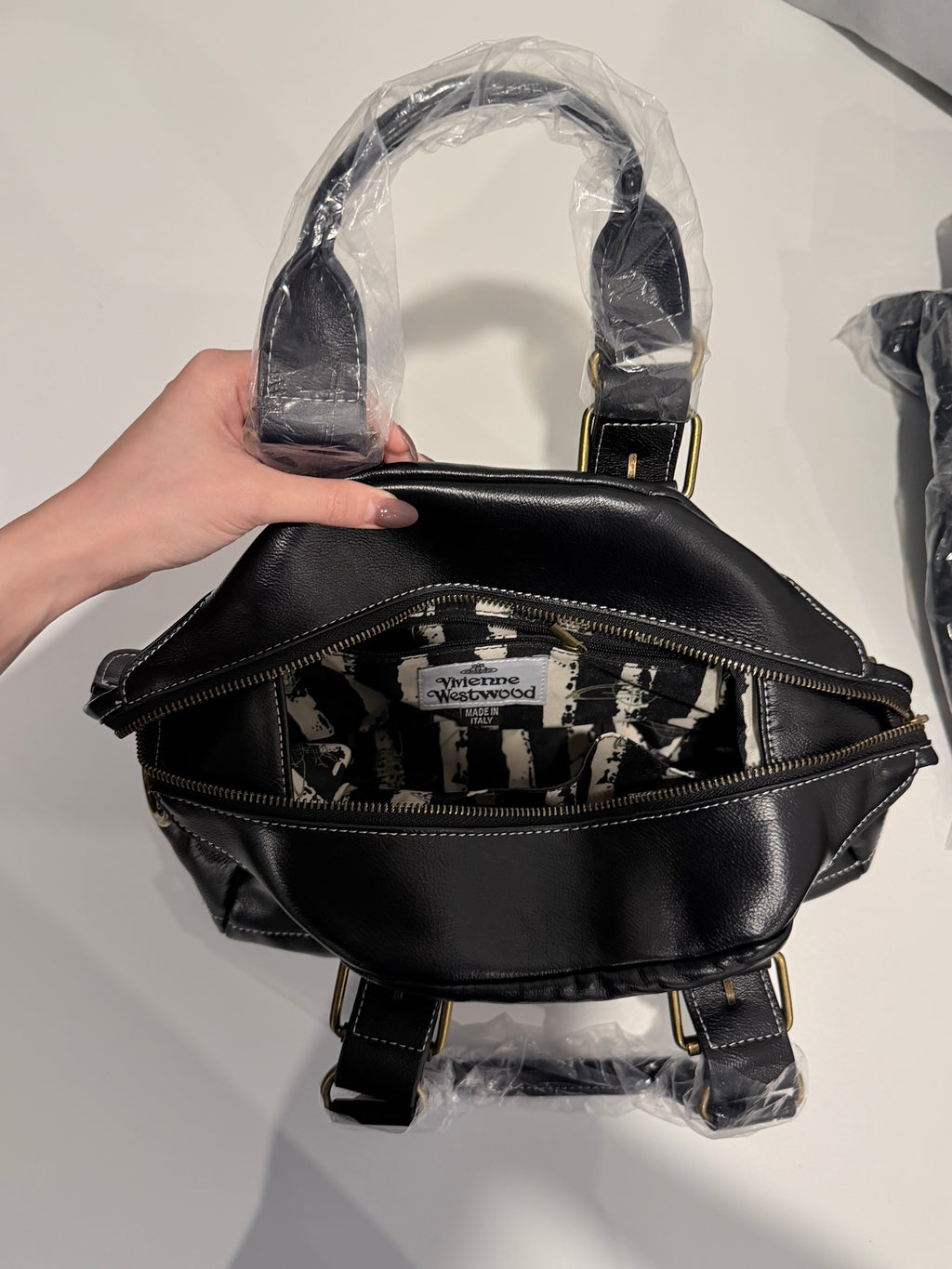 VW Wilma Medium Tote