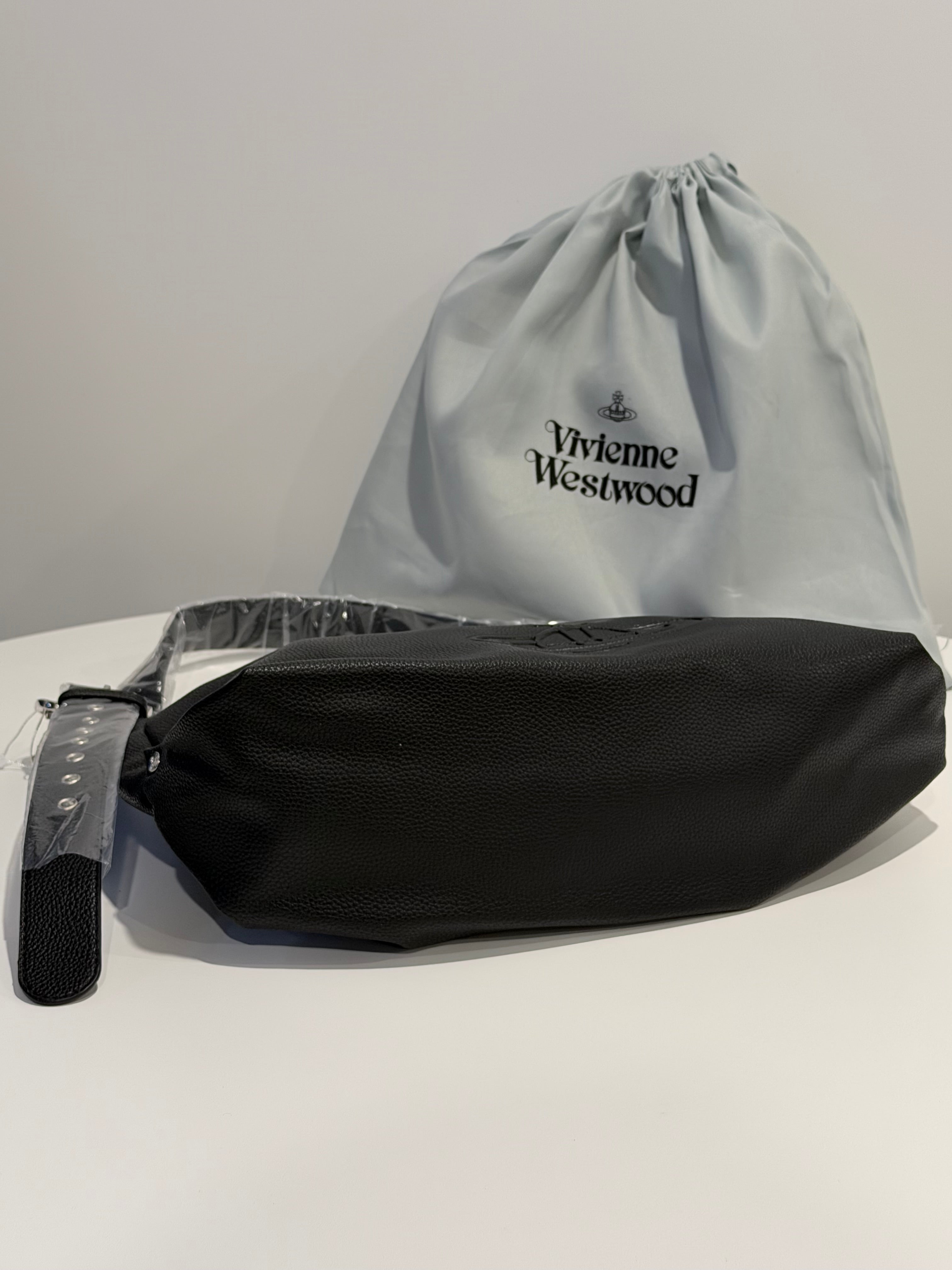 VW Maxime Large Shoulder Bag - Leather Black