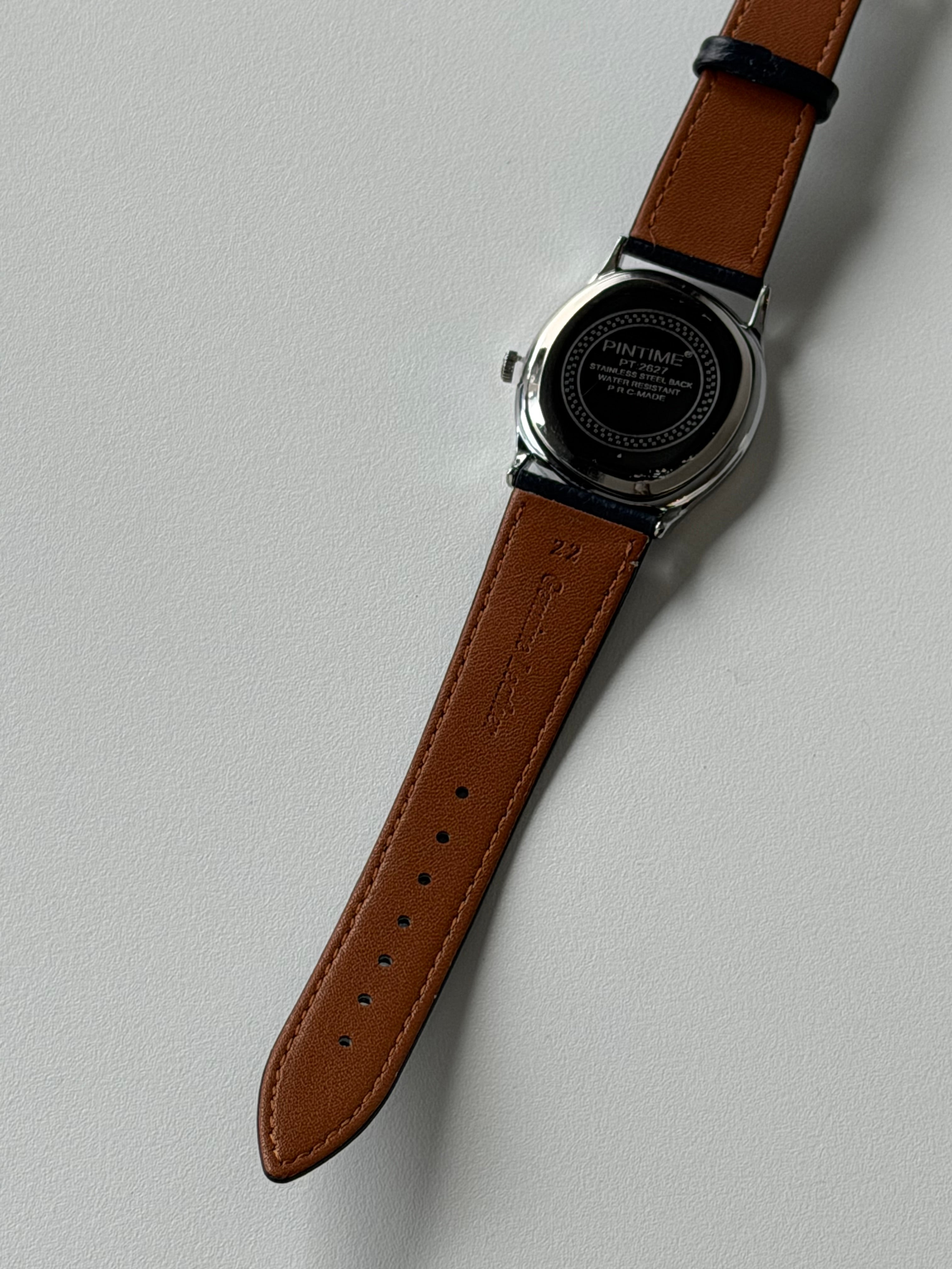Vintage-Inspired Sculptural Watch