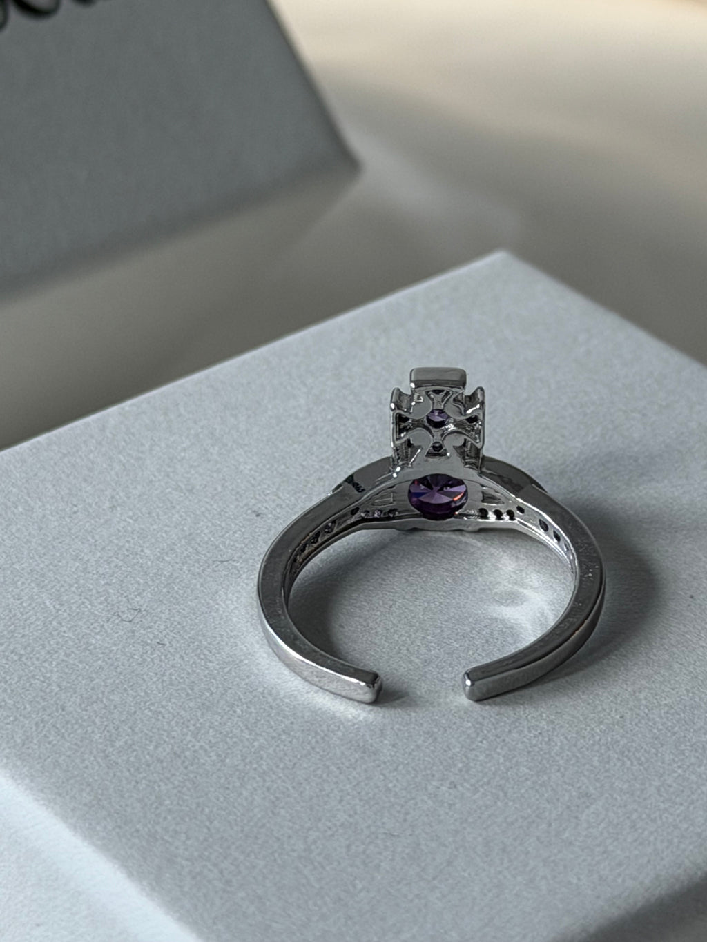 VW Reina Ring - Lavender