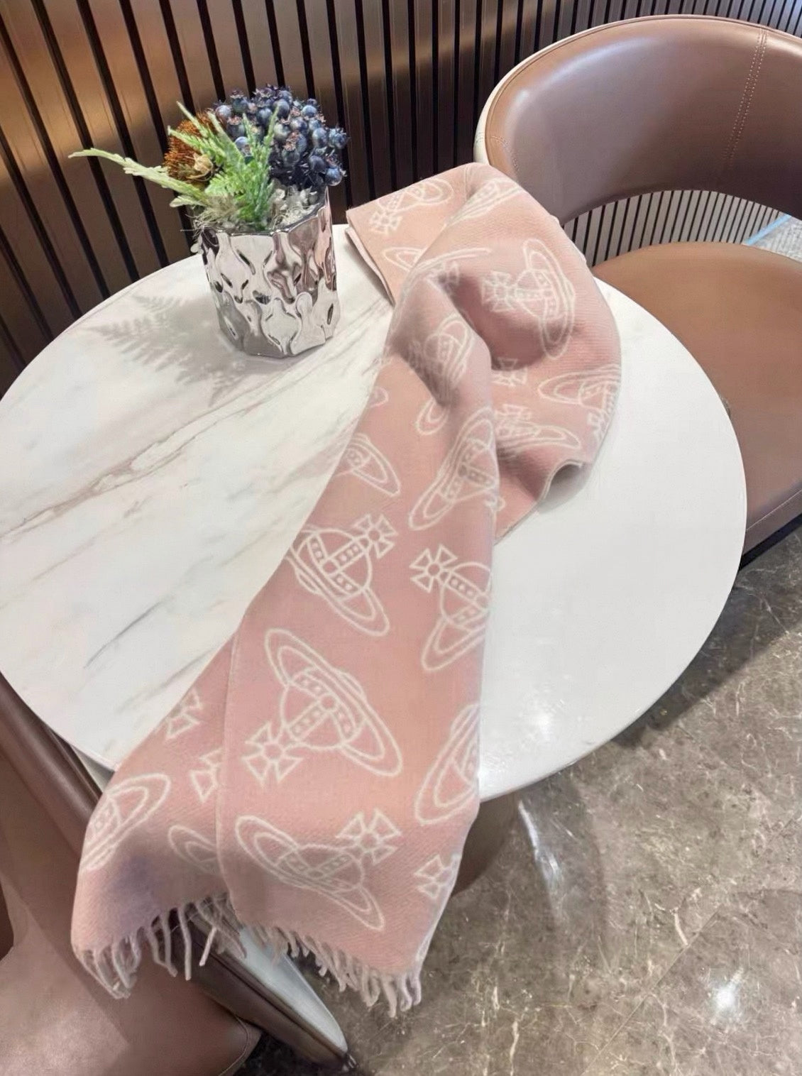 VW Double Side Allover Orb Print Scarf - Pink