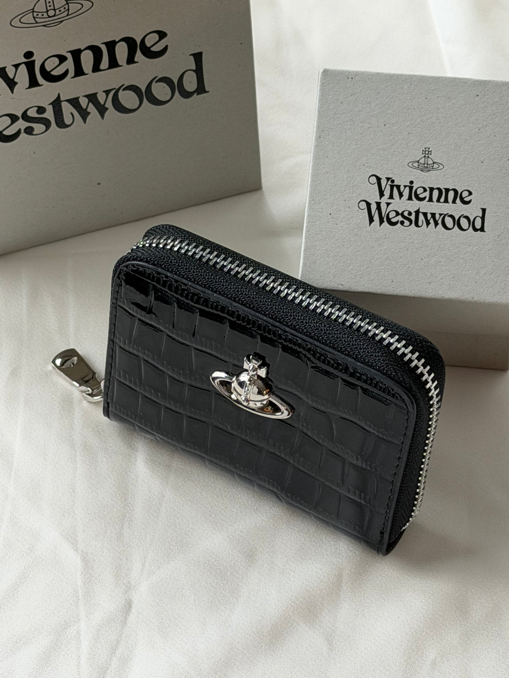 VW Accordion Zip Card Holder - Black