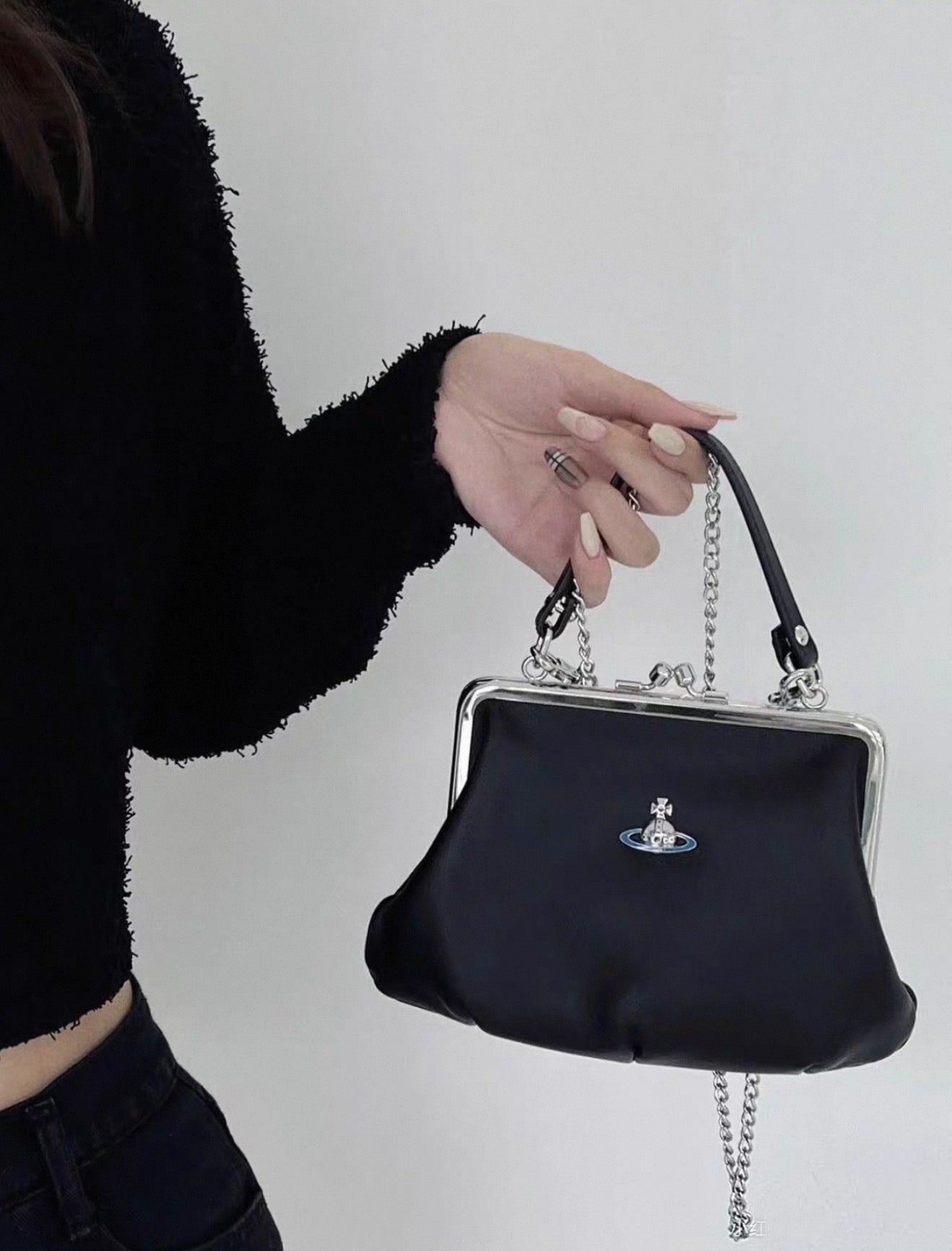VW Granny Frame Purse - Black (Colourful Orb)