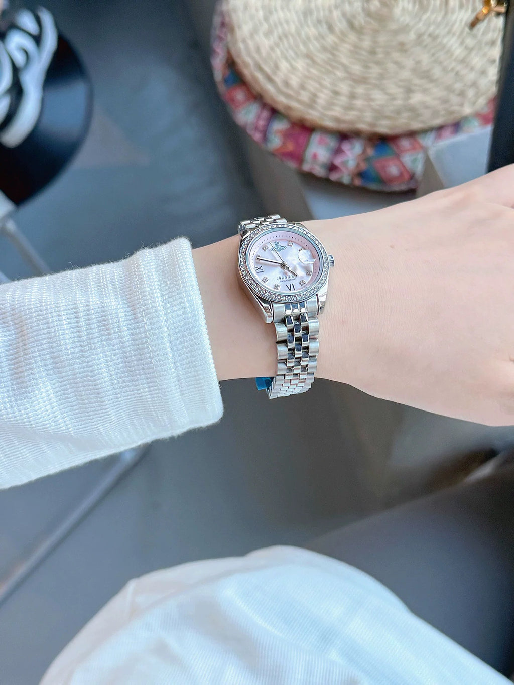 VW Tavistock Watch - Pink