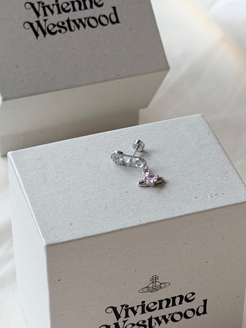 VW Mini Lucrece Earring - Pink