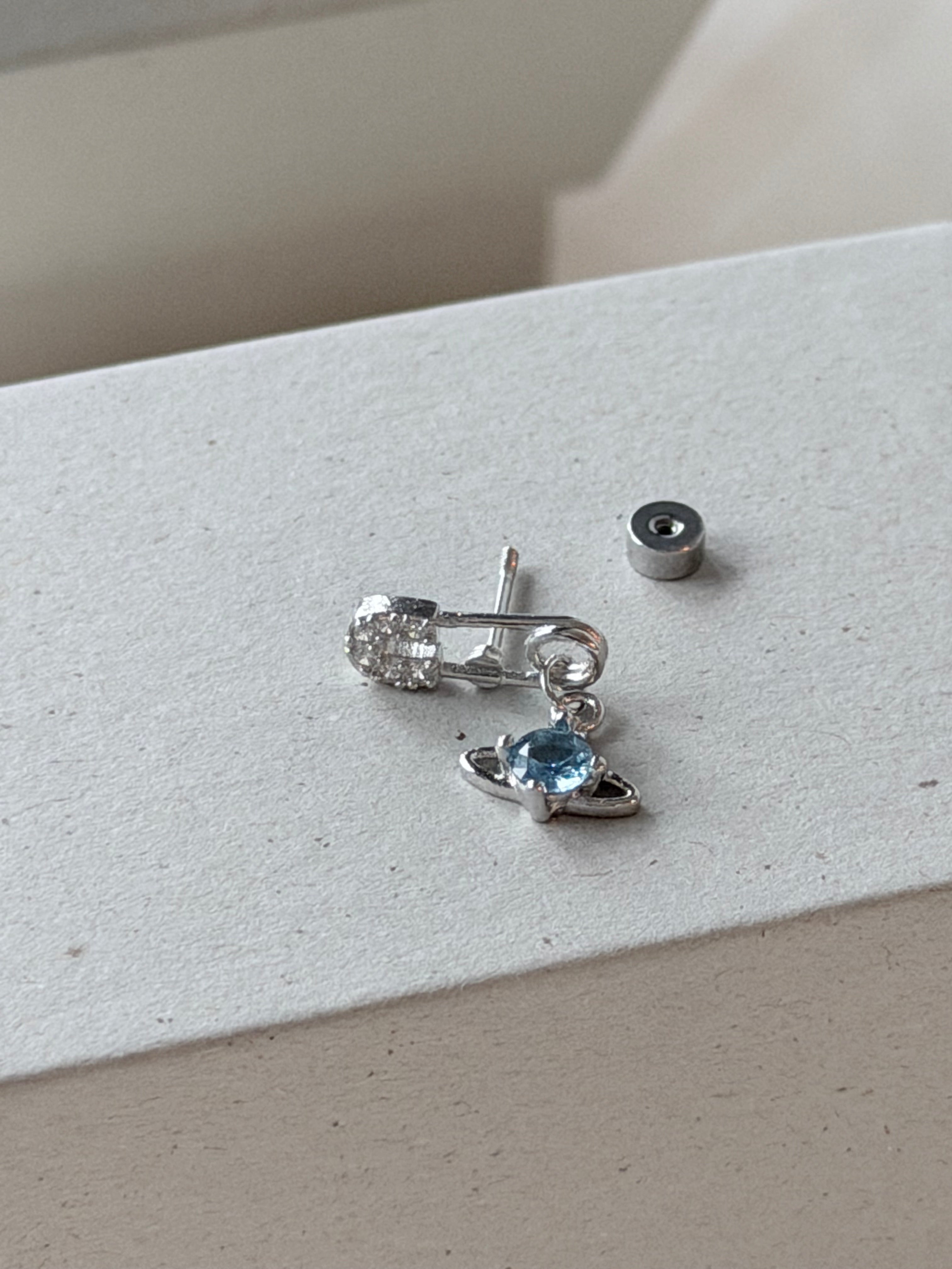 VW Mini Lucrece Earring - Blue