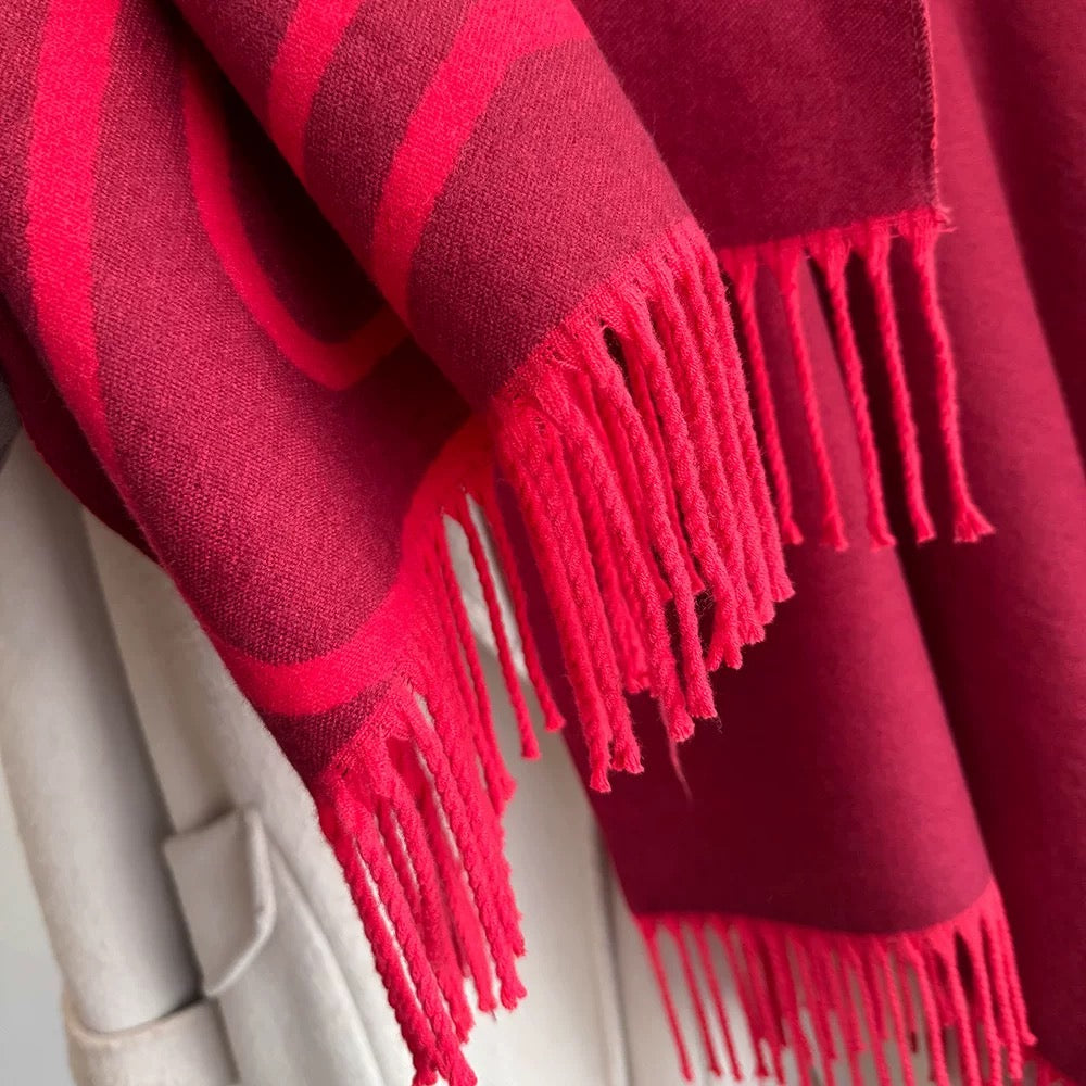 VW Double Side Single Orb Scarf - Red