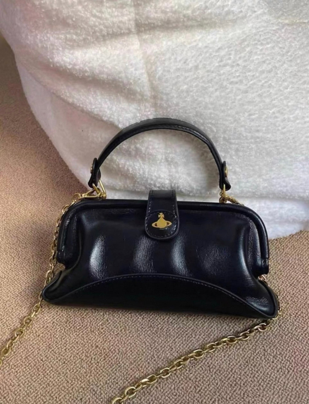 VW Jane Frame Purse - Matte Black